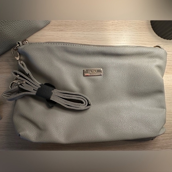 BCBG Paris 3pcs Tote - Picture 4 of 5